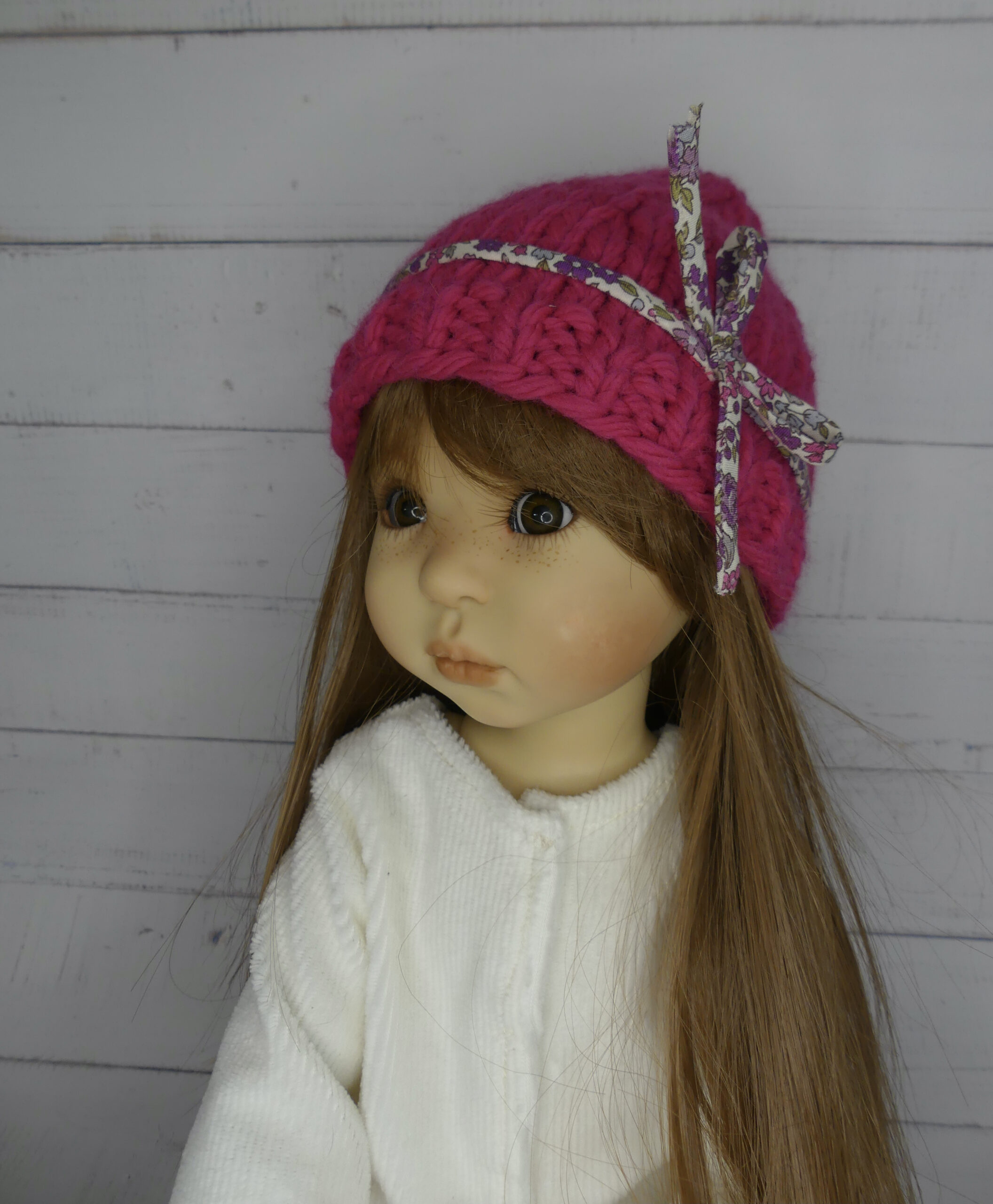 Gros bonnets douillets pour grandes poupées – Image 5