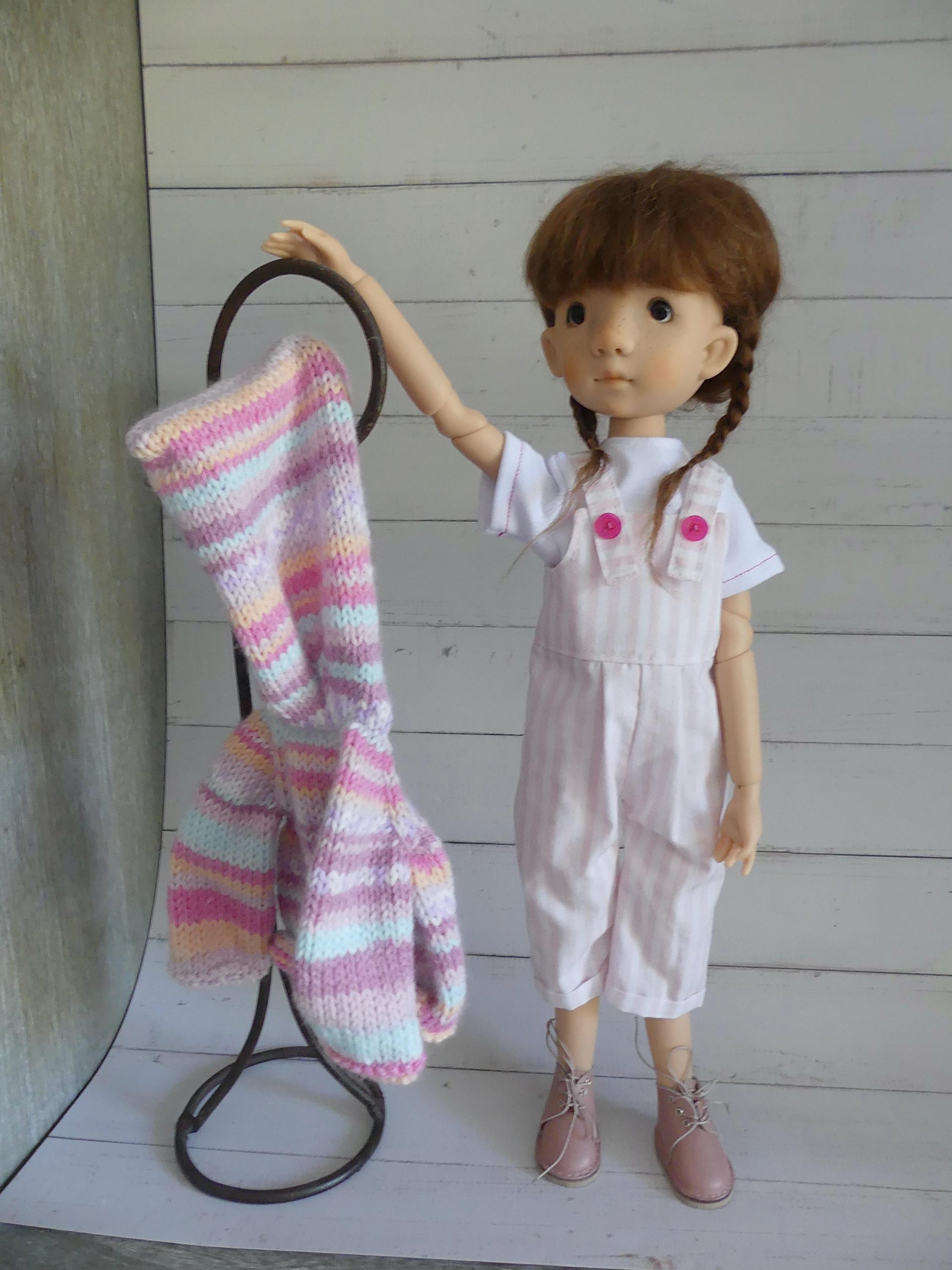 Souffle de printemps pour poupée Fashion Friends - Moppie Doll – Image 3