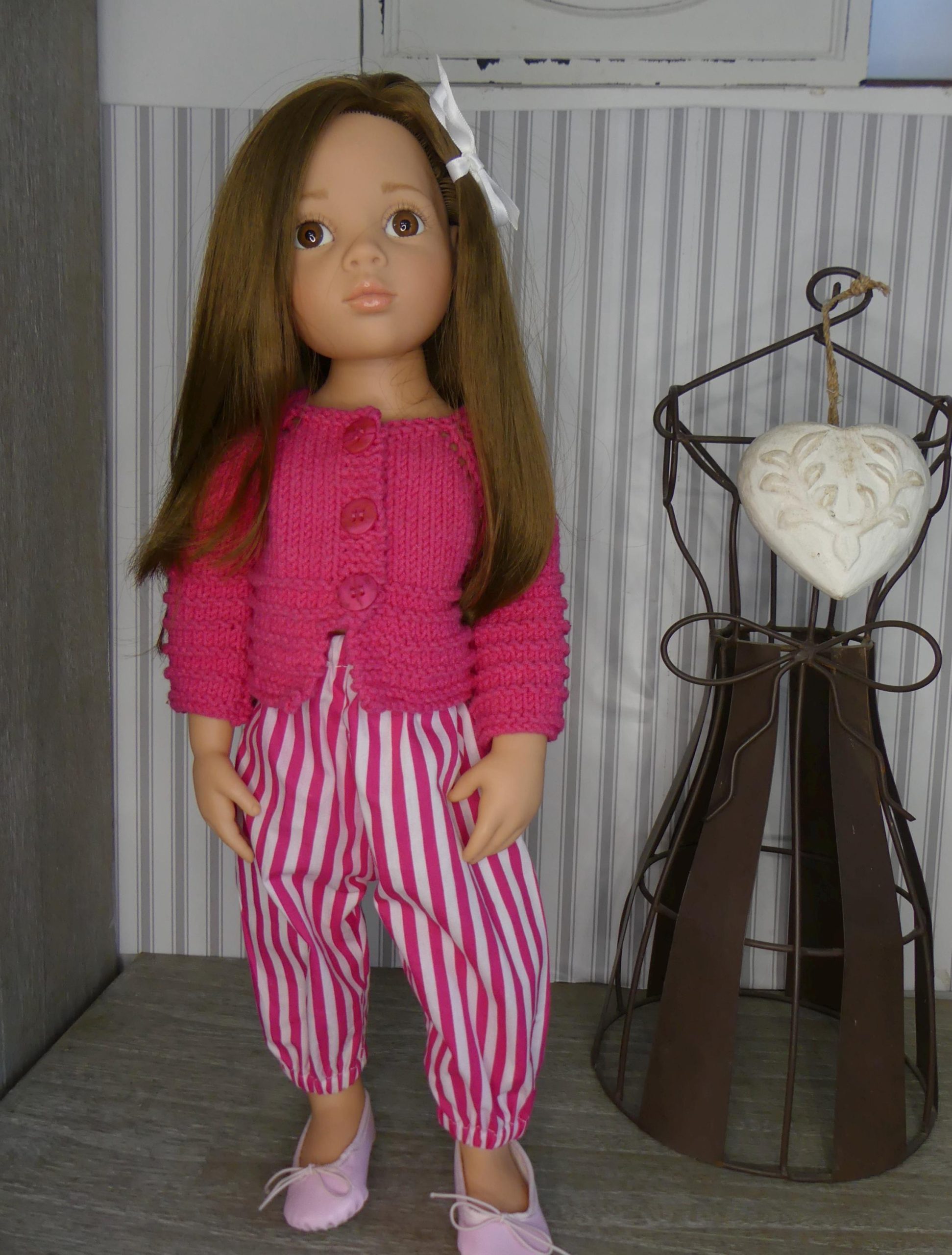 Lapin framboise pour poupée BB Dolls - Gotz – Image 6